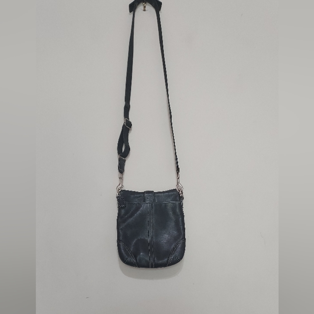 Coach Vintage leather Crossbody Bag - Picture 4 of 7